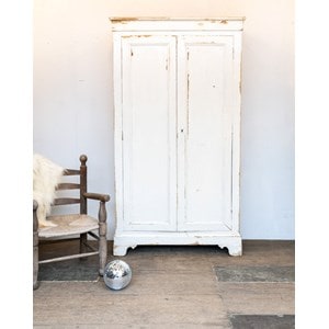 Blandine, l'armoire en bois n°24