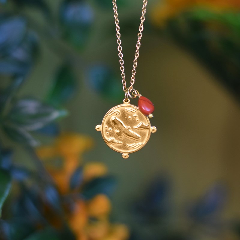 Collier totem le faucon