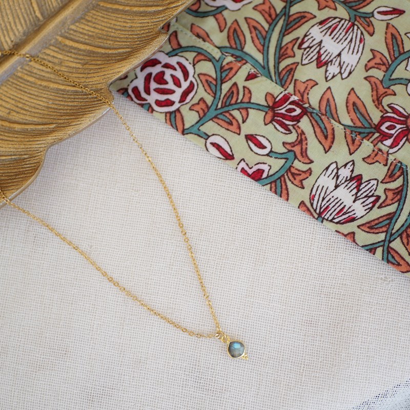 Collier labradorite anita