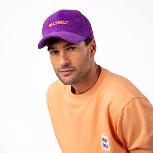Casquette en velours violet