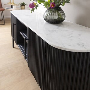 Meuble tv en métal gris et marbre blanc