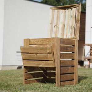 Composteur avec trappes - cabane