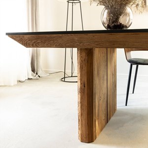 Table à manger en pin recyclé