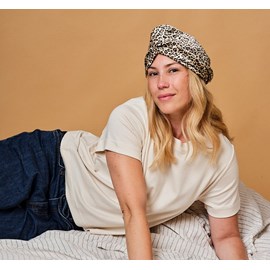 Turban en soie léopard 19 mo