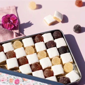 Damier de calissons et pâtes de fruits