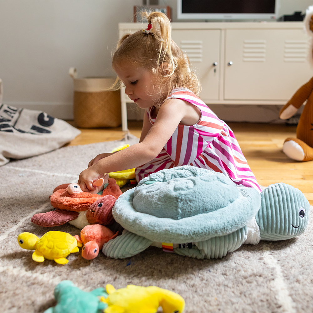 PeiGee Jolie tortue verte en peluche 40 cm avec de gros yeux, excellent cadeau pour anniversaire d'enfants PeiGee Jolie tortue verte en peluche 40 cm avec de gros yeux, excellent cadeau pour anniversaire d'enfants