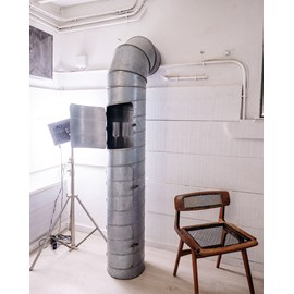 Bob, le bar en métal pompidou n°11