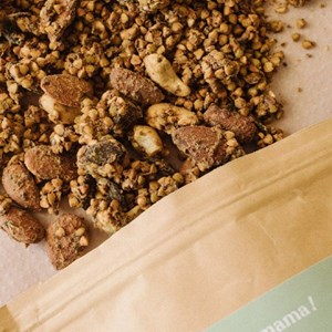 Tomato croq - granola salé