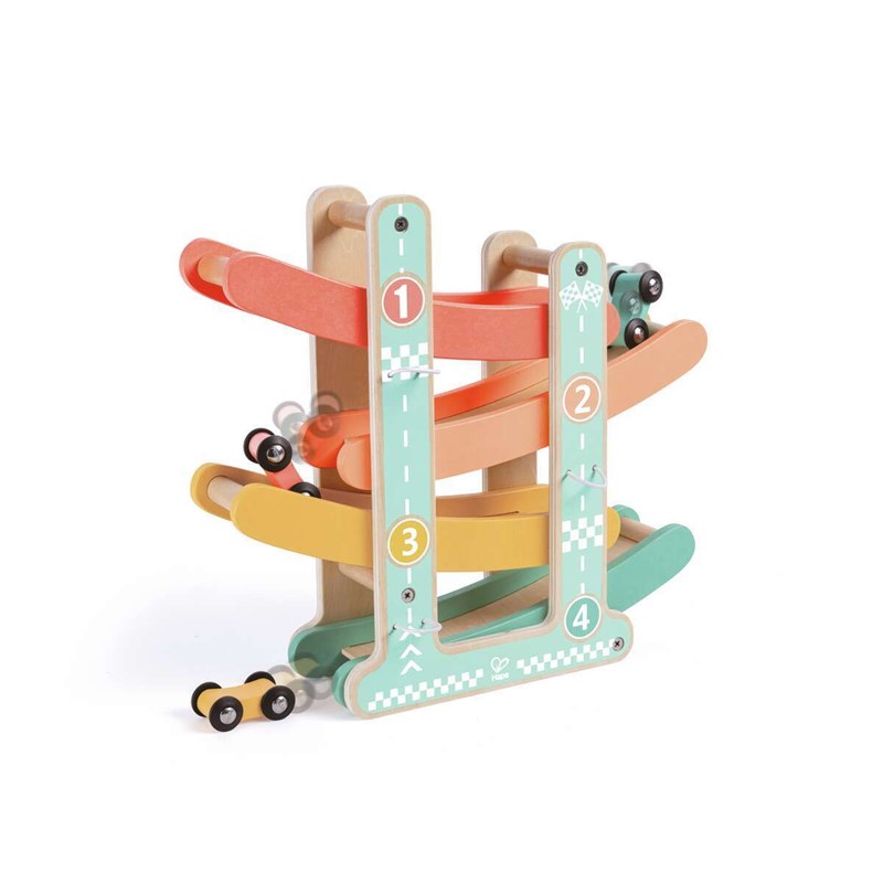 HAPE - Piste de course et voitures