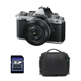 Nikon z fc + z 28mm f2.8 se + sac + carte sd 8 go
